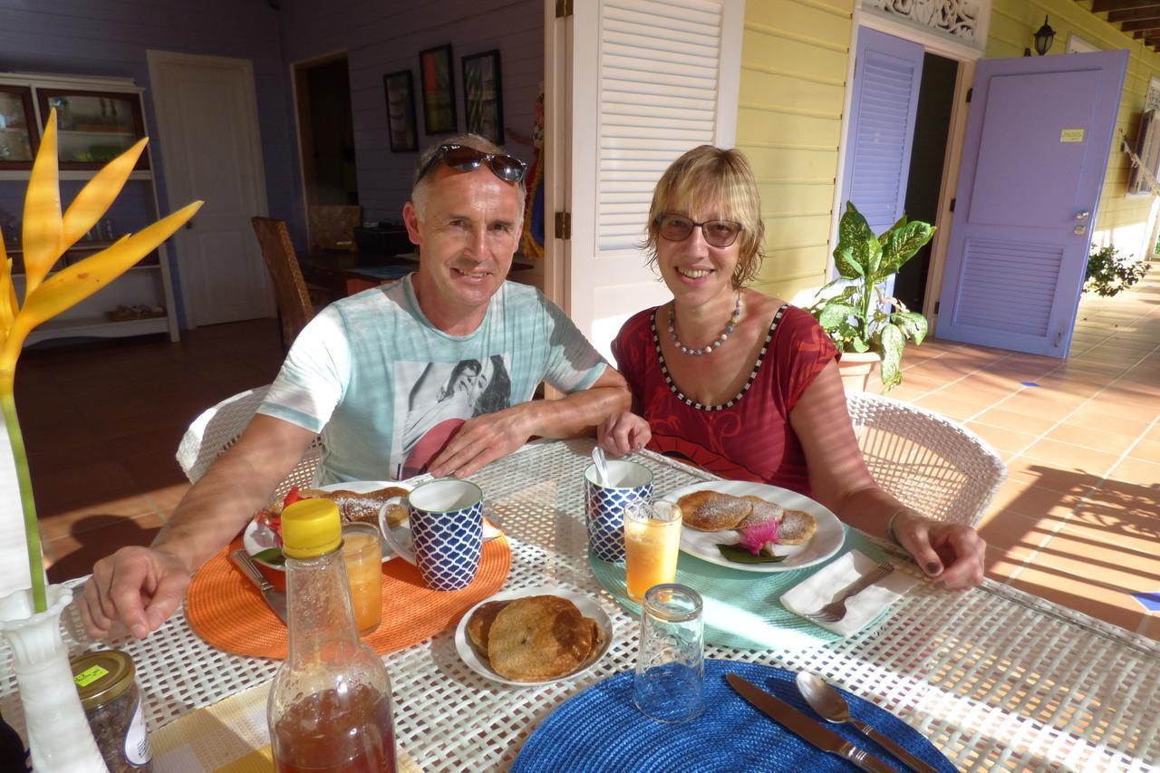 Sand Dollar Beach Bed & Breakfast Bocas del Toro Eksteriør billede